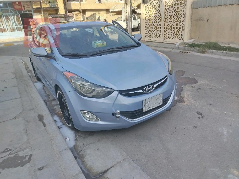 هیوندای ئەلەنترا